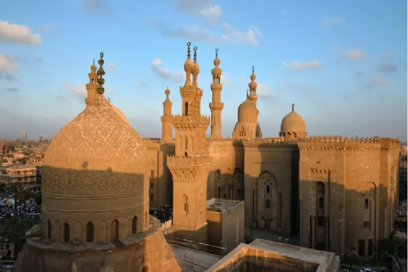 Il Cairo Islamico: Spiritualità tra le Cose da Vedere al Cairo Il Cairo Islamico: Spiritualità tra le Cose da Vedere al Cairo