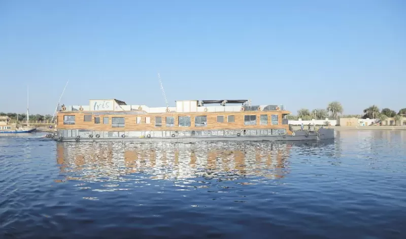 Dahabeya Iris: eleganza silenziosa tra Luxor e Aswan