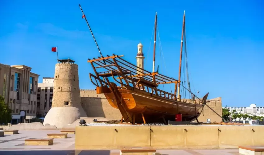 Dubai old town tour – step back in time at Al Fahidi Fort