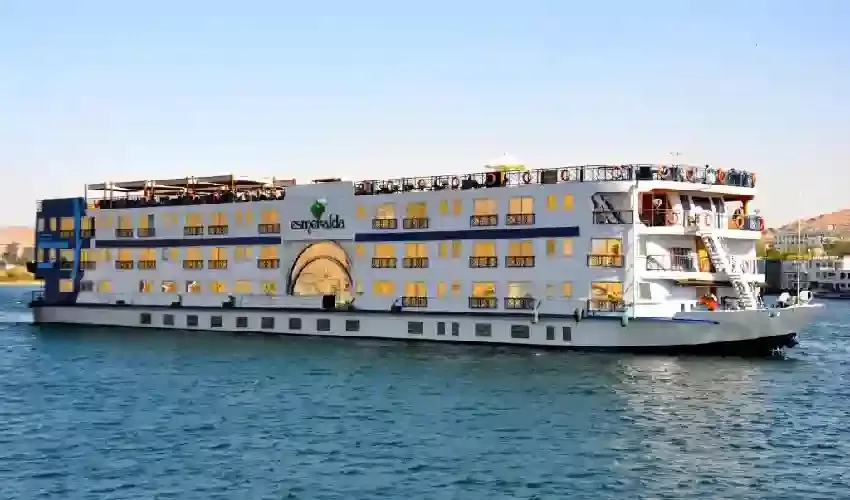 Esmeralda Nile Cruise : Stunning Nile Cruise Trip Views
