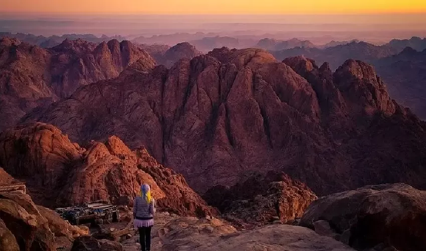 Escursione Monte Sinai tra spiritualità e avventura