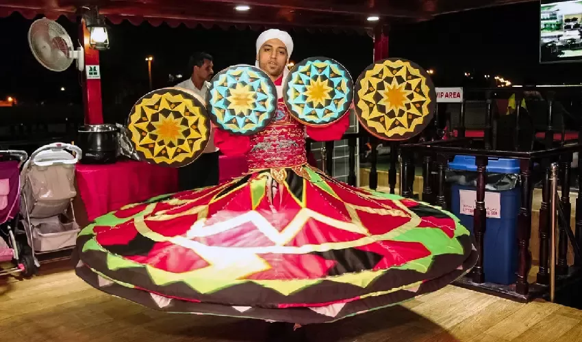 Dubai creek dinner cruise – enjoy Tanoura dance & dinner
