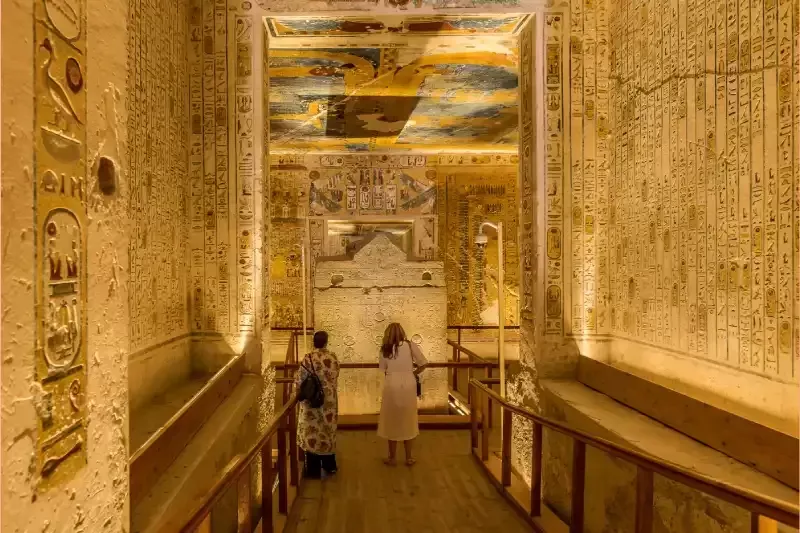 Explore Luxor Temple Hatshepsut, Valley of Kings and Queens