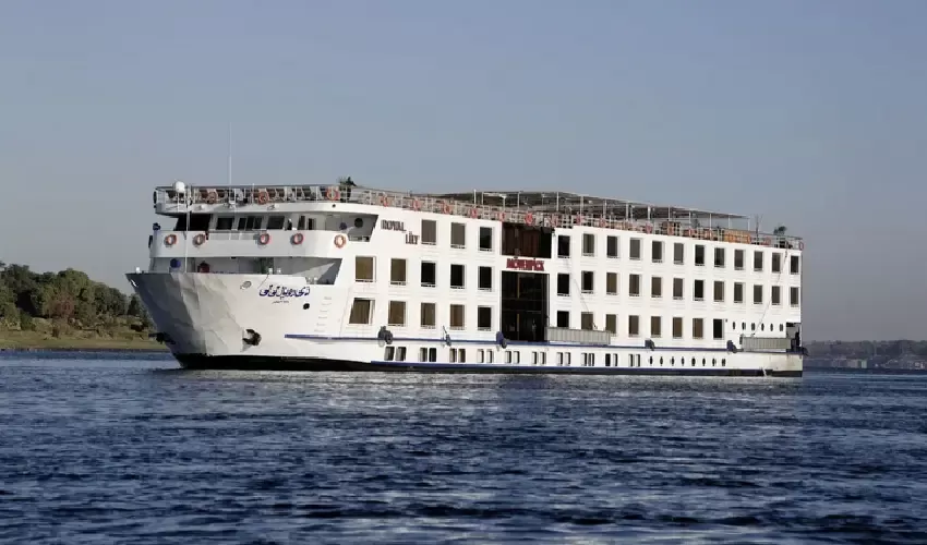 Royal Lily Movenpick Nile Cruise : Luxury on the Nile