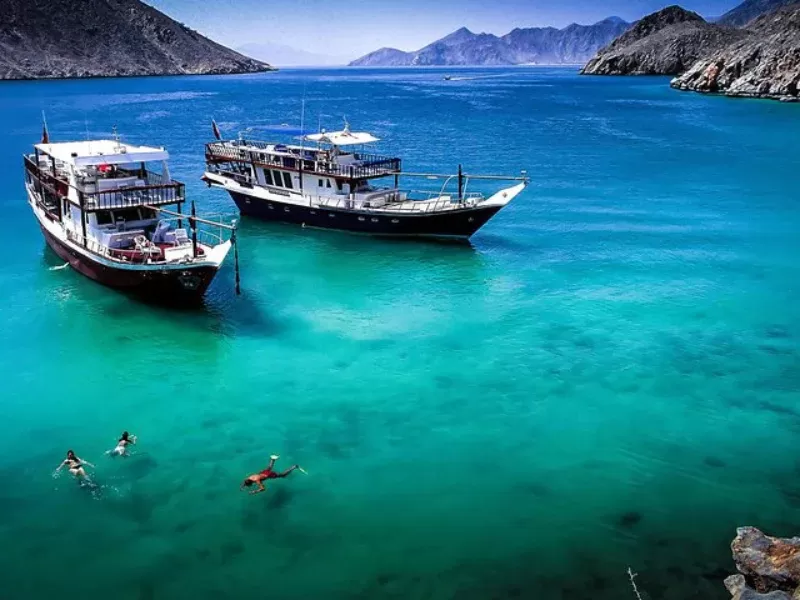 Musandam cruise Dubai sailing through stunning Omani fjords