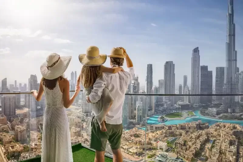 Tour to Dubai – Burj Khalifa, beaches & shopping malls