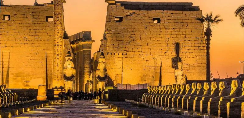 Tempio di Luxor al Tramonto - Tour 2 Giorni da Hurghada