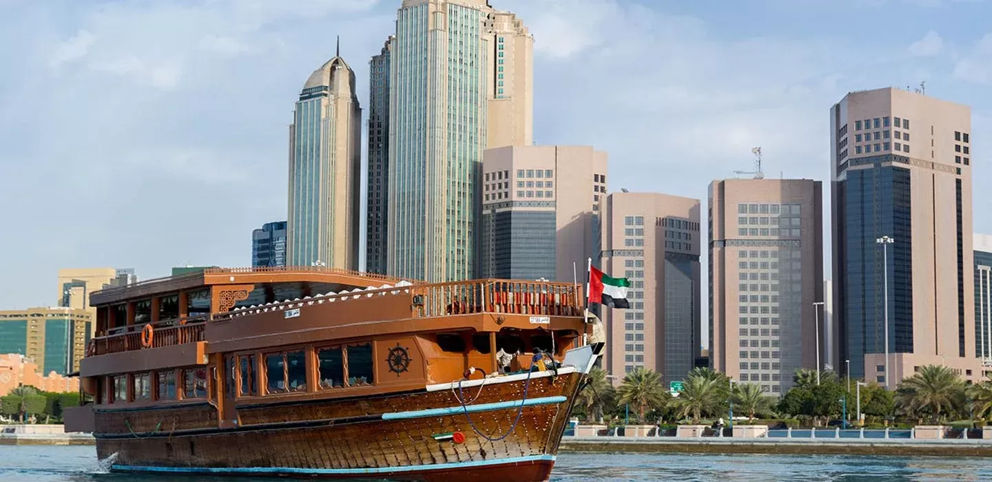 dubai marina cruise – sail through Dubai’s skyline