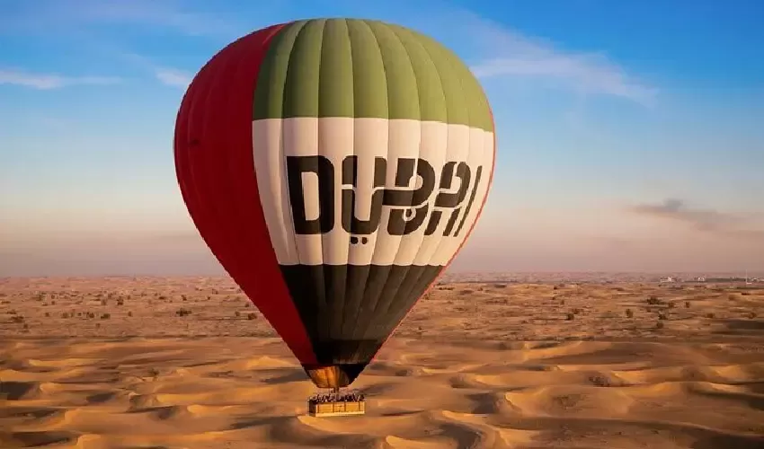 Hot air balloon Dubai ride offering magical morning views