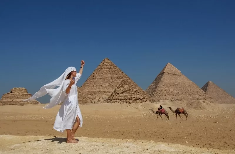 Le maestose Piramidi di Giza un viaggio nel cuore dell antico Egitto