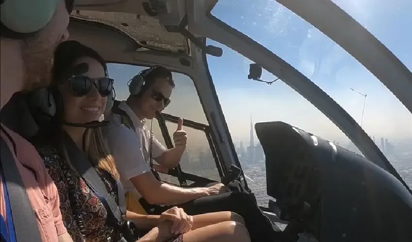 Dubai helicopter tour – panoramic skyline experience