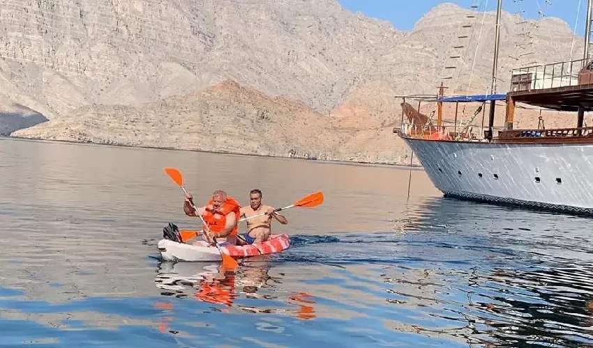 Musandam cruise Dubai day trip from Dubai to Oman