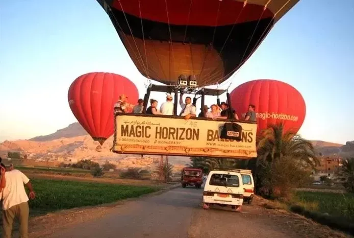 Hot Air Balloon Ride Luxor Egypt, Good Pilot