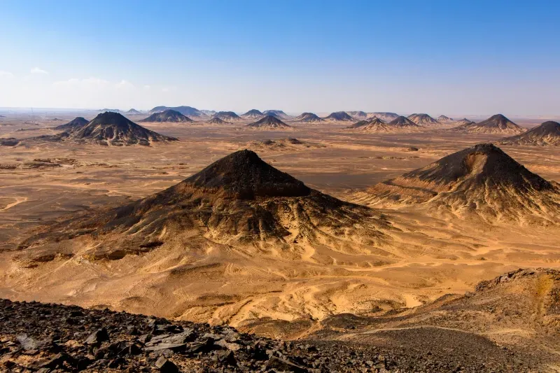 Tour Oasi Egitto: Deserto Nero paesaggi vulcanici nel Sahara