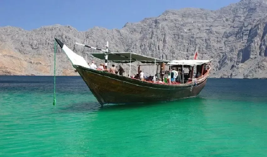 cruise from Dubai to Oman relaxing onboard lunch