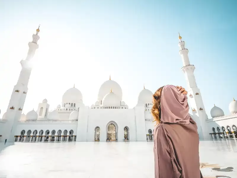 Dubai and Abu Dhabi package : visit Sheikh Zayed Mosque Abu Dhabi
