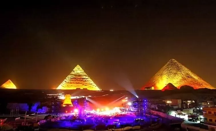 Spettacolo Suoni e Luci alle Piramidi a Giza